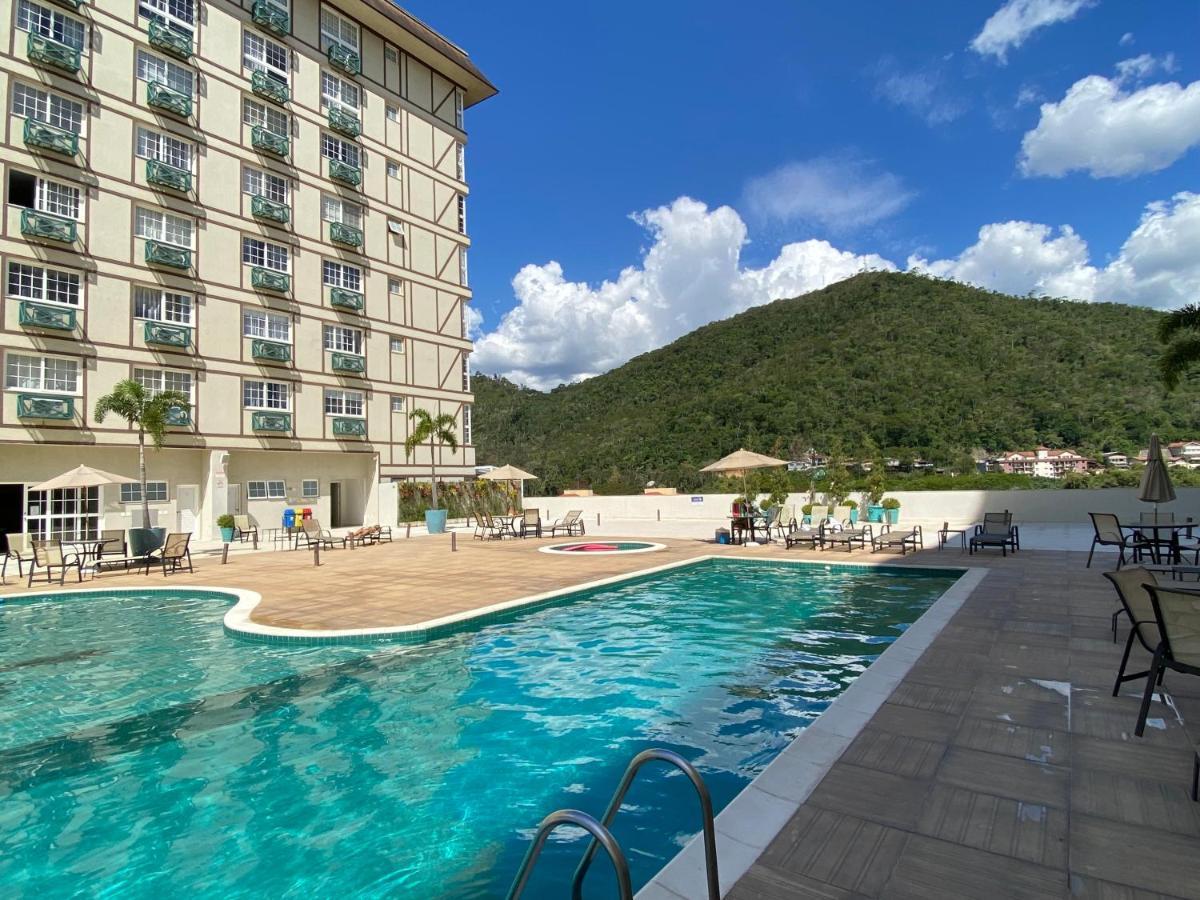 Flat 217 Granja Brasil - Com Piscina Em Itaipava Daire Petrópolis Dış mekan fotoğraf